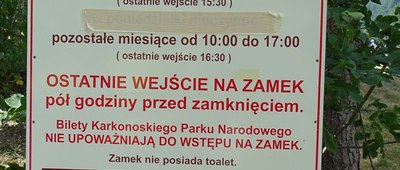 Sobieszów, dyrekcja Karkonoskiego Parku Narodowego ↔ Płaski Kamień