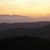  O zachodzie słońca - zbliżenie na wieżę widokową na Magurkach, Tatry Zachodnie i w oddali Wielki Chocz