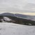Widok na Śnieżnicę i Ćwilin z odkrytych terenów poniżej szczytu