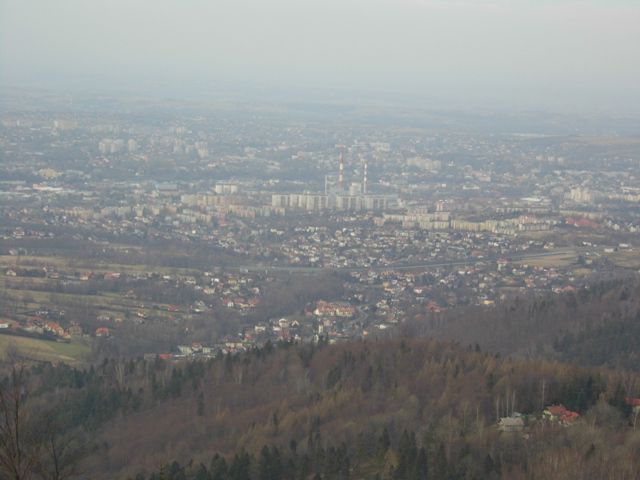 widok za szlaku na miasto Bielsko - Biała