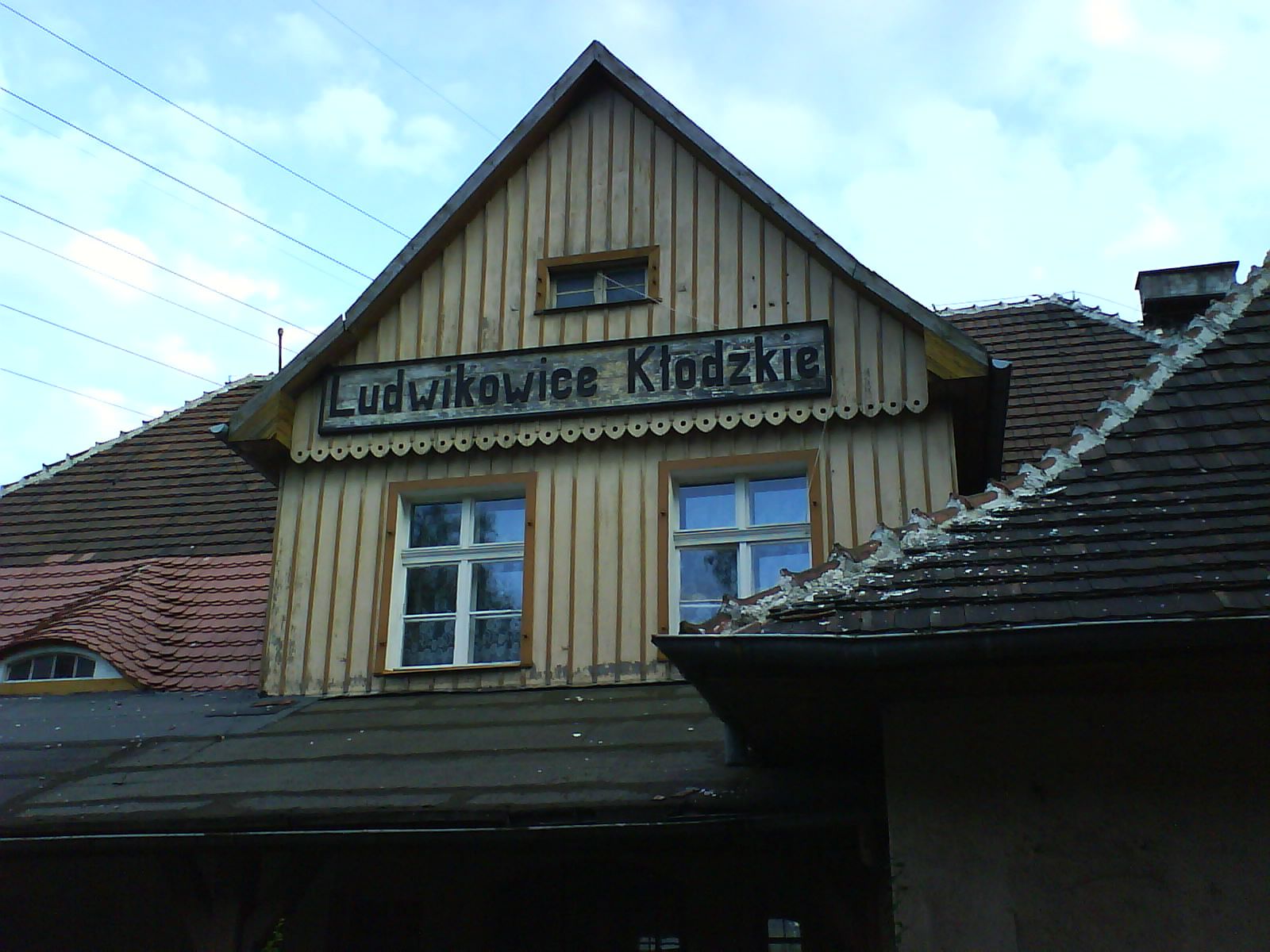 Zabytkowy budynek stacji