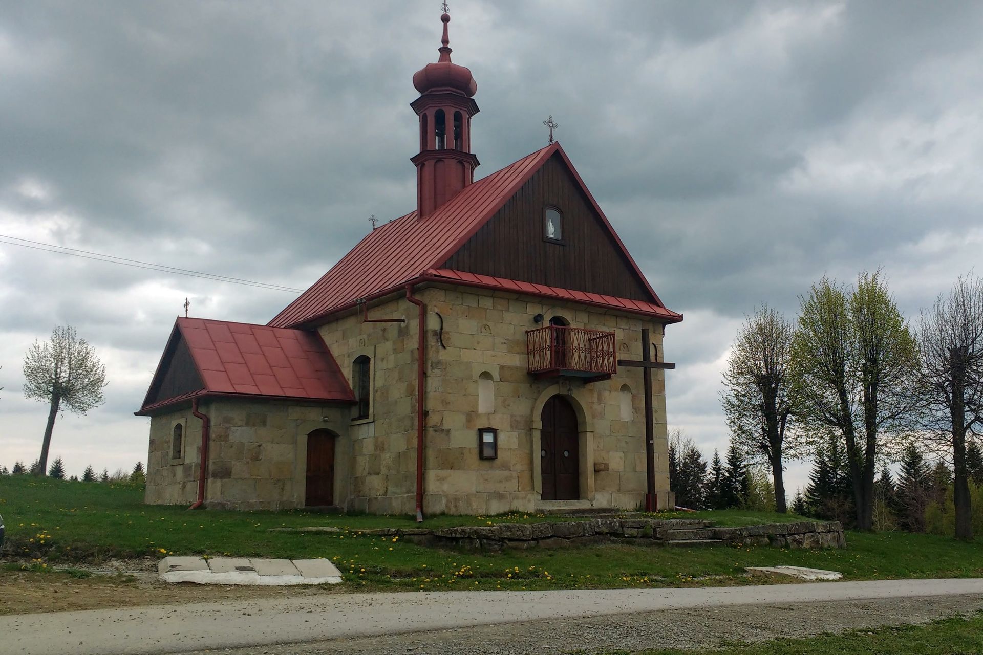 Beskid Makowski  - Więciórka Polana: kaplica św. Anny