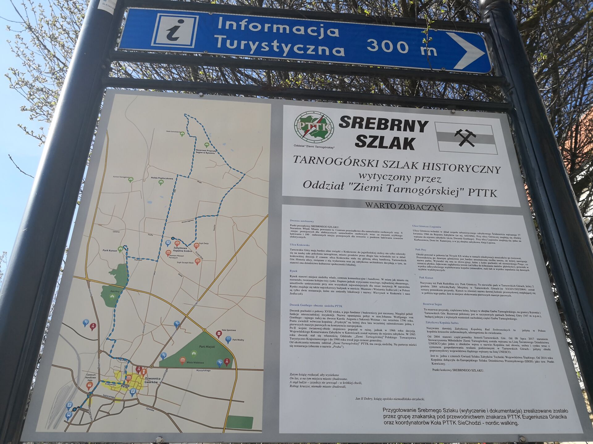 Tablica informacyjna Szlaku Srebrnego na Placu Wolności